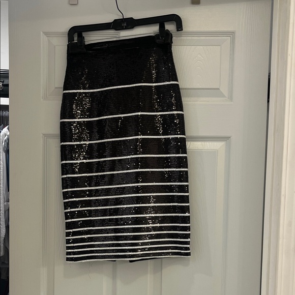 Alice + Olivia Black and White Striped Sequin Pencil Skirt